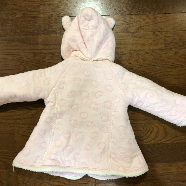 coeur a coeur(クーラクール)のクーラクール　うさみみ　コート  アウター　95 キッズ/ベビー/マタニティのキッズ服女の子用(90cm~)(コート)の商品写真