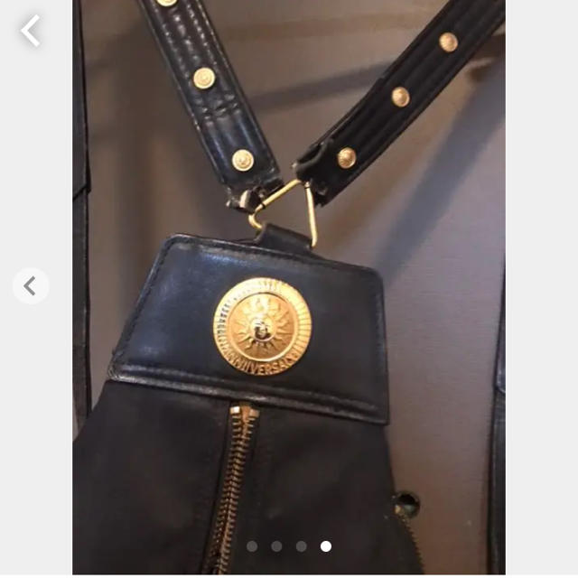 Gianni Versace(ジャンニヴェルサーチ)のVersaceリュック レディースのバッグ(リュック/バックパック)の商品写真