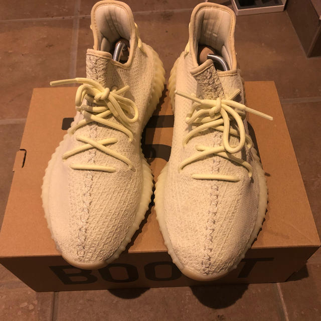 adidas(アディダス)のyeezy boost 350 v2 butter メンズの靴/シューズ(スニーカー)の商品写真