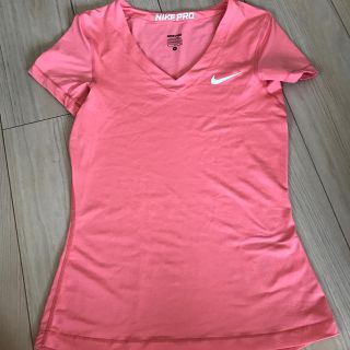 ナイキ(NIKE)のNIKE レディースTシャツ(ウェア)