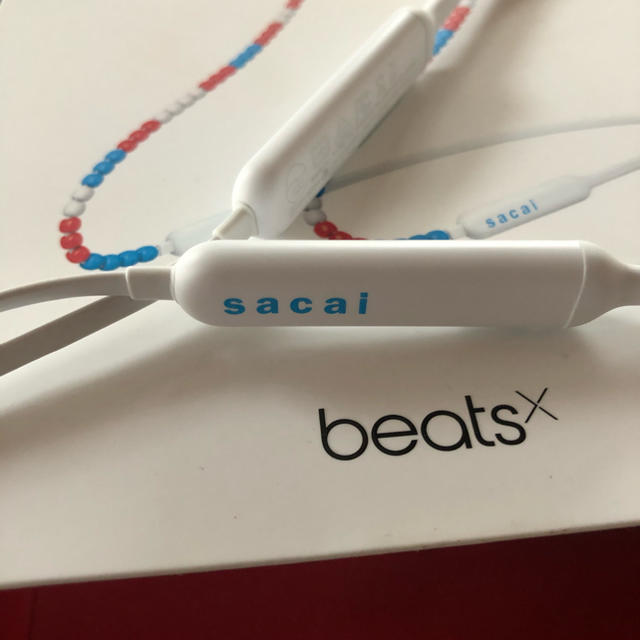 sacai(サカイ)のbeats x sacai イヤホン beats by dr.Dre コラボ  スマホ/家電/カメラのオーディオ機器(ヘッドフォン/イヤフォン)の商品写真