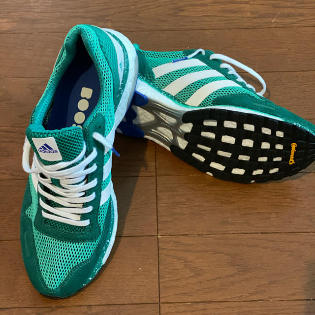 adidas(アディダス)のアディダス adidas ランニングシューズ コンチネンタル スポーツ/アウトドアのランニング(シューズ)の商品写真