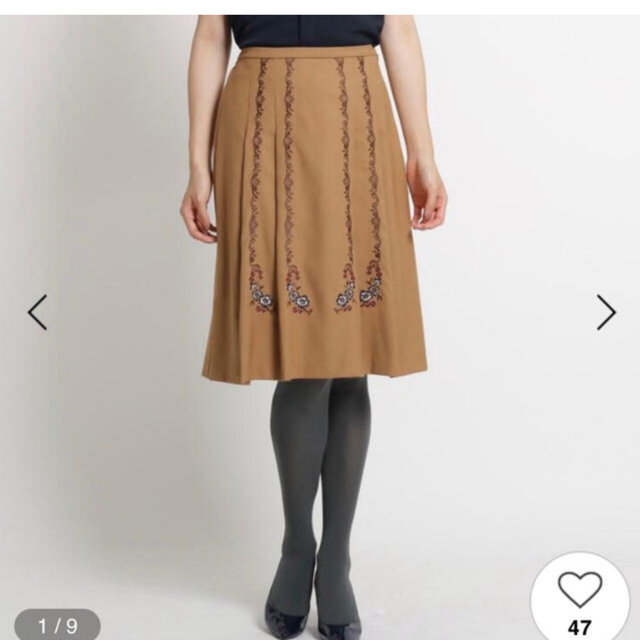 SunaUna(スーナウーナ)のブロワ様　2点セット　刺繍スカート　レースカーディガン レディースのスカート(ひざ丈スカート)の商品写真
