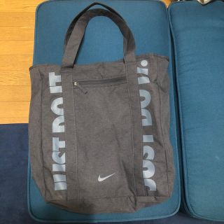 ナイキ(NIKE)のNIKE トートバック(トートバッグ)