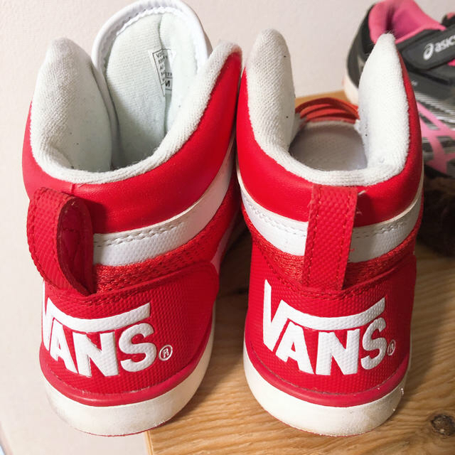 VANS(ヴァンズ)のVANS スニーカー　21cm  ダンス キッズ/ベビー/マタニティのキッズ靴/シューズ(15cm~)(スニーカー)の商品写真