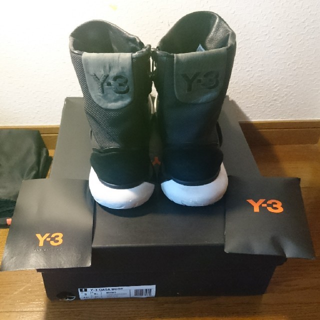 Y-3(ワイスリー)のy-3 カーサブーツ( QASA BOOT)  27㎝  美品 メンズの靴/シューズ(ブーツ)の商品写真