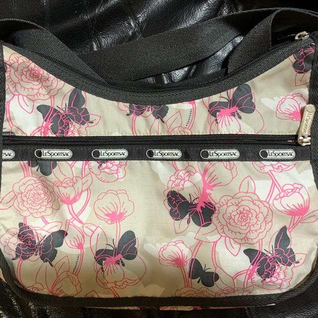 LeSportsac(レスポートサック)のレスポートサック　ショルダーバッグ レディースのバッグ(ショルダーバッグ)の商品写真