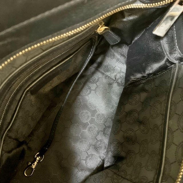 Michael Kors(マイケルコース)のマイケルコース　バッグ　迷彩　ハラコ レディースのバッグ(ショルダーバッグ)の商品写真