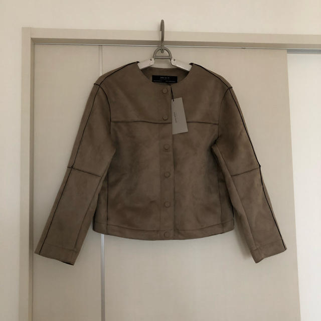 ZARA(ザラ)のスエードジャケット レディースのジャケット/アウター(テーラードジャケット)の商品写真