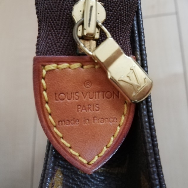 LOUIS VUITTON(ルイヴィトン)のLOUIS VUITTON/ポーチ レディースのファッション小物(ポーチ)の商品写真