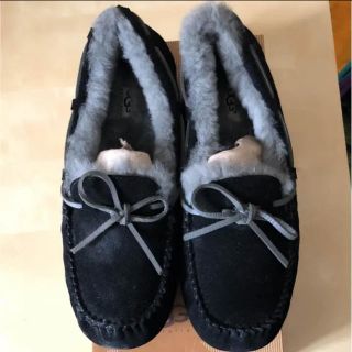 アグ(UGG)のアグ　メンズ　スリッポン　新品　ブラック(スリッポン/モカシン)