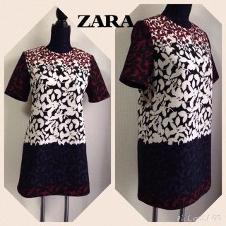 ザラ(ZARA)のZARAリーフ柄カラー切替ワンピース(ひざ丈ワンピース)