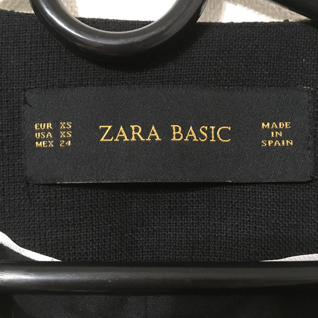 ZARA(ザラ)のザラ　幾何学　柄　刺繍　コート レディースのジャケット/アウター(ノーカラージャケット)の商品写真