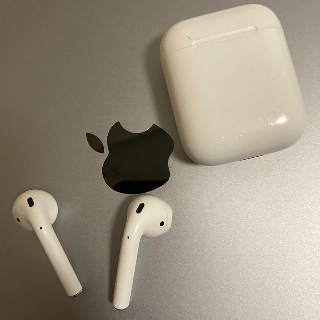 Apple(アップル)のあき様 スマホ/家電/カメラのオーディオ機器(ヘッドフォン/イヤフォン)の商品写真