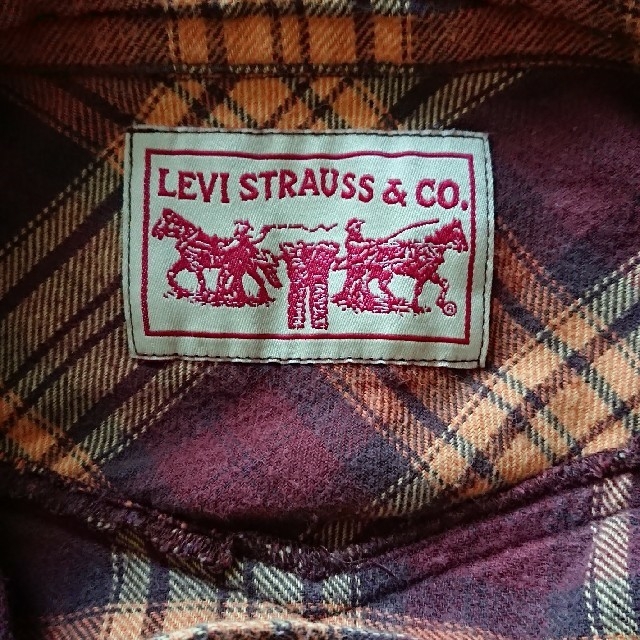 Levi's(リーバイス)のLEVI'S  長袖シャツ 130cm キッズ/ベビー/マタニティのキッズ服男の子用(90cm~)(その他)の商品写真