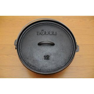 ロッジ(Lodge)のロッジ ダッチオーブン12インチ脚付き(調理器具)