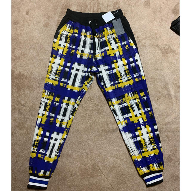 UNUSED(アンユーズド)の【最終価格】TAAKK - HAND PAINT JARSEY PANTS メンズのパンツ(スラックス)の商品写真