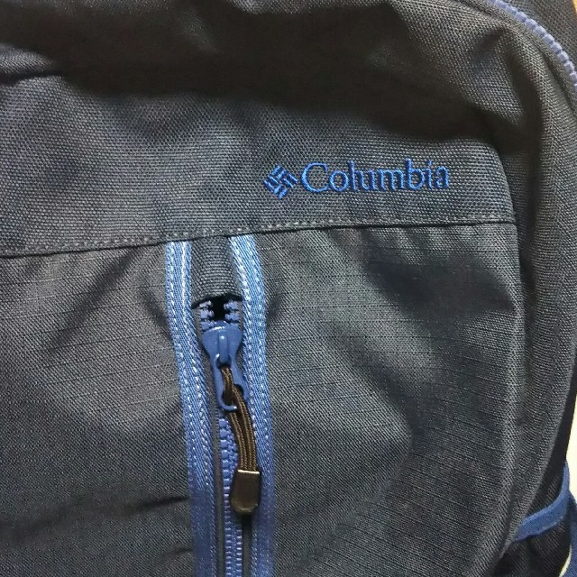 Columbia(コロンビア)のコロンビア 25L リュックサック バックパック 紺 メンズのバッグ(バッグパック/リュック)の商品写真