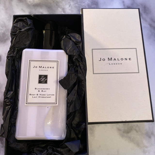 Jo Malone(ジョーマローン)のジョーマローン　ブラックベリー ＆ ベイ ボディ  ハンド ローション コスメ/美容のボディケア(ボディローション/ミルク)の商品写真