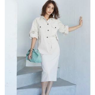 プラステ(PLST)の新品！♥️PLST♥️ウォームリザーブコーデュロイビッグシャツジャケット。M。(シャツ/ブラウス(長袖/七分))