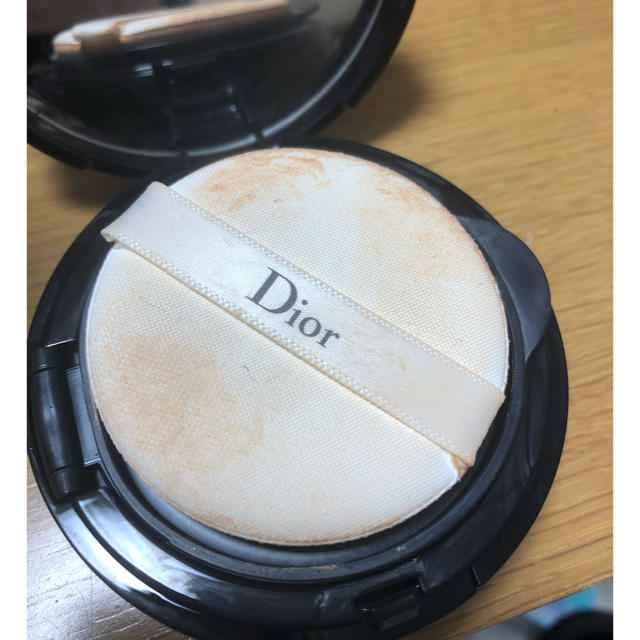 Dior(ディオール)のディオールスキンフォーエヴァークッション コスメ/美容のベースメイク/化粧品(ファンデーション)の商品写真