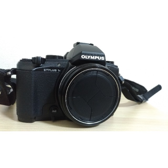 OLYMPUS STYLUS 1s