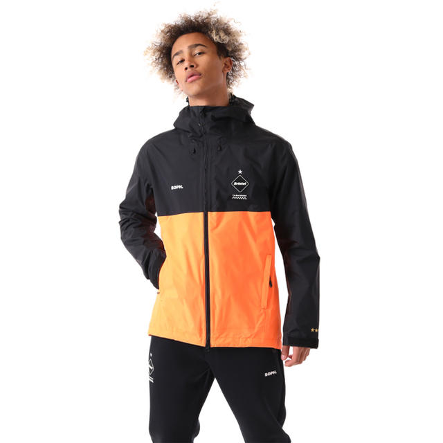 F.C.R.B.(エフシーアールビー)のFCRB bristol rain jacket Sサイズ  orange メンズのジャケット/アウター(マウンテンパーカー)の商品写真
