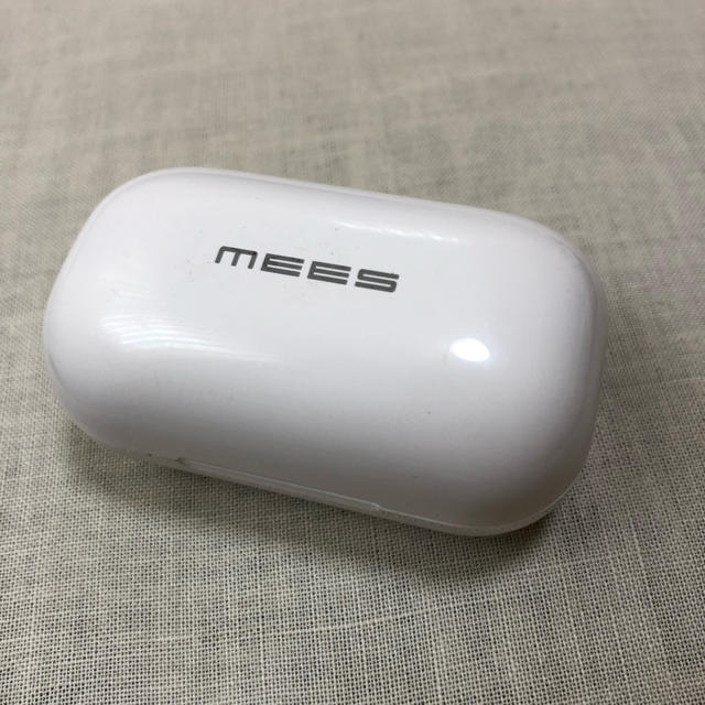 MEES T1 ワイヤレスイヤフォン スマホ/家電/カメラのオーディオ機器(ヘッドフォン/イヤフォン)の商品写真