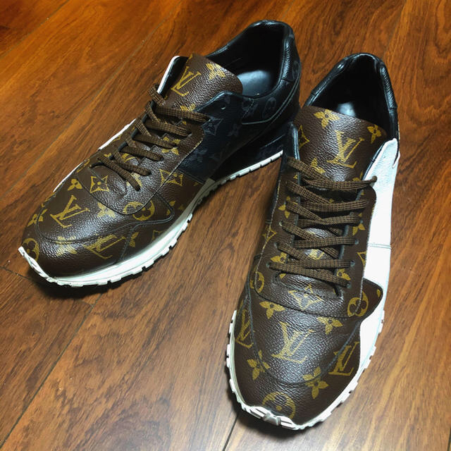 在庫限りセール LOUIS VUITTON ルイ ヴィトン モノグラム スニーカー