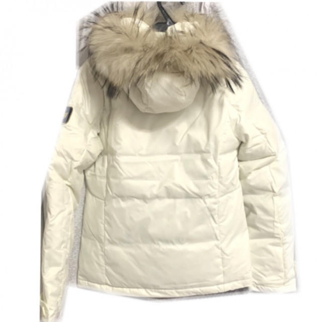 Samantha Thavasa(サマンサタバサ)の新品 定価46200円 ダウンコート ジャケット ホワイト レディースのジャケット/アウター(ダウンジャケット)の商品写真
