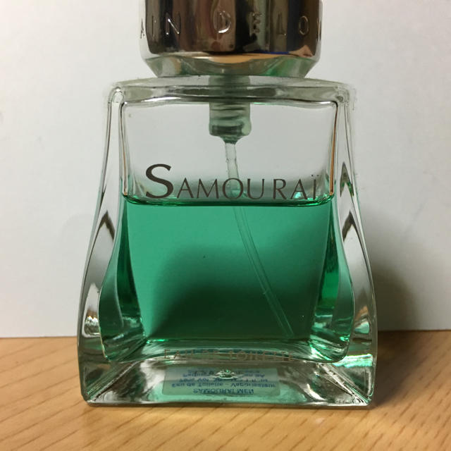 SAMOURAI(サムライ)のサムライ オーデトワレ(30ml) コスメ/美容の香水(香水(男性用))の商品写真