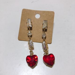 ピアス(ピアス)