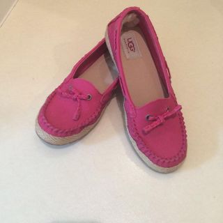 アグ(UGG)のUGG 美品(ローファー/革靴)