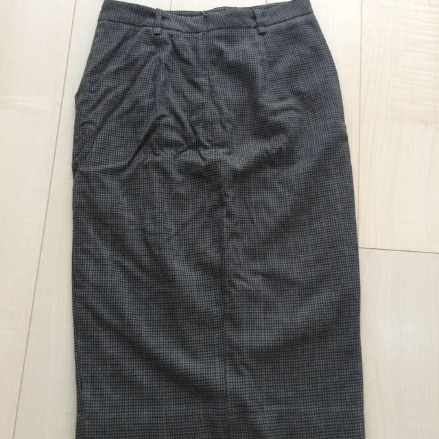 ZARA(ザラ)のZARAのミモレ丈のロングスカート♡ レディースのスカート(ひざ丈スカート)の商品写真