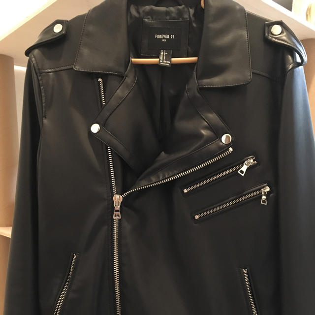 Forever 21 Foever21 ライダースジャケット フェイクレザーの通販 By Masa S Shop フォーエバートゥエンティーワンならラクマ Forever 21 Foever21 ライダースジャケット フェイクレザーの通販 By Masa S Shop フォーエバートゥエンティーワンならラクマ