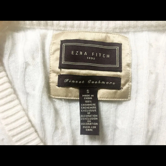 Abercrombie&Fitch(アバクロンビーアンドフィッチ)のEZRA FITCH アバクロ カシミヤ ニット 新品 GAP ホリスター GU レディースのトップス(ニット/セーター)の商品写真