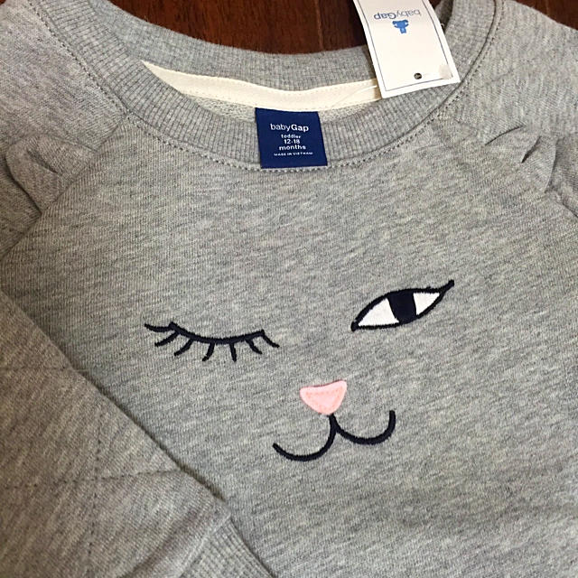 babyGAP(ベビーギャップ)のねこちゃん ワンピ 80 キッズ/ベビー/マタニティのベビー服(~85cm)(ワンピース)の商品写真