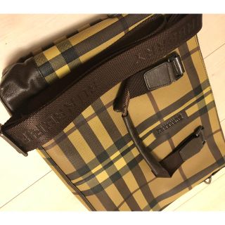 バーバリー(BURBERRY)のBurberry セカンドバック ショルダーバック ボストンバッグ(セカンドバッグ/クラッチバッグ)