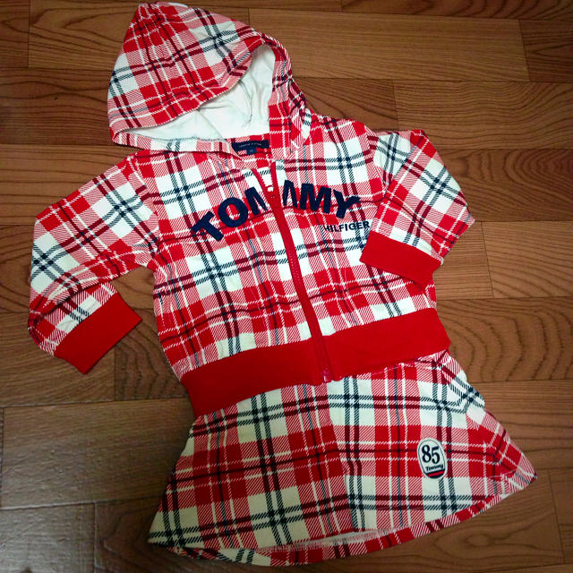 TOMMY HILFIGER(トミーヒルフィガー)の専用☆ キッズ/ベビー/マタニティのキッズ服女の子用(90cm~)(ワンピース)の商品写真