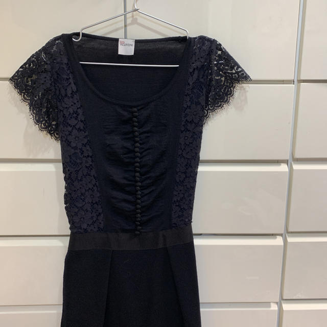 ワンピース red valentino ネイビー くるみボタン レース ワンピース red valentino ネイビー くるみボタン レース