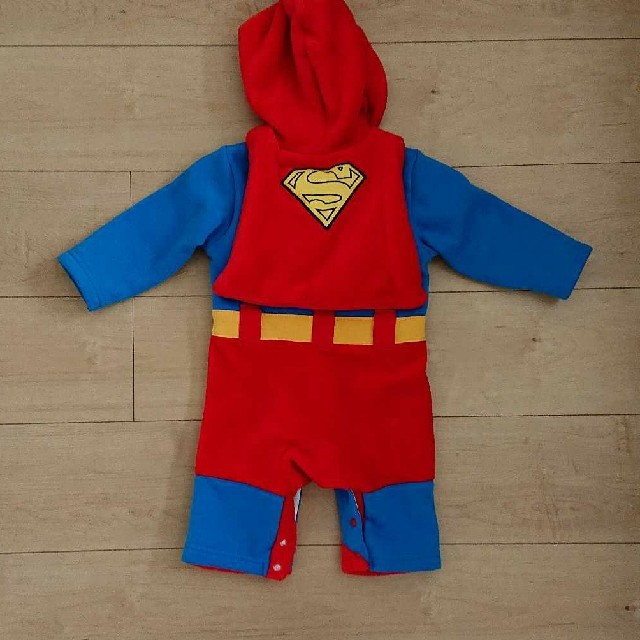スーパーマン  キッズ/ベビー/マタニティのベビー服(~85cm)(ロンパース)の商品写真