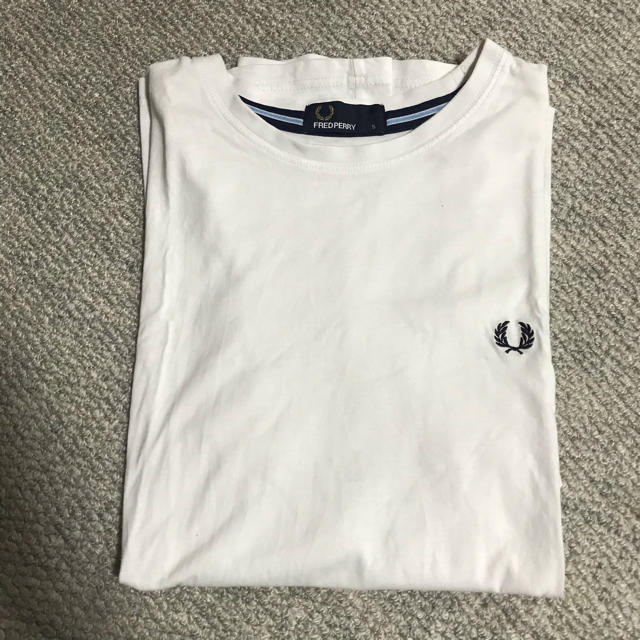 FRED PERRY(フレッドペリー)のフレッドペリー　Tシャツ メンズのトップス(Tシャツ/カットソー(半袖/袖なし))の商品写真