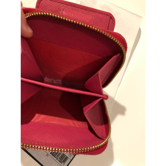 PRADA(プラダ)のPRADA★プラダの財布(二つ折り)、ペオニア(ピンク)1ML522 レディースのファッション小物(財布)の商品写真