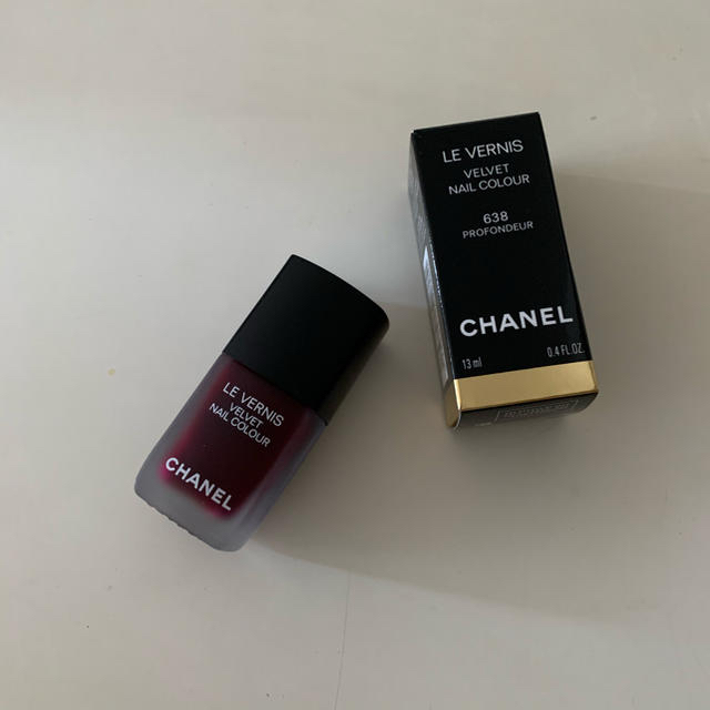 ◆CHANEL2018限定カラー/ヴェルニ ヴェルヴェット638 ネイル