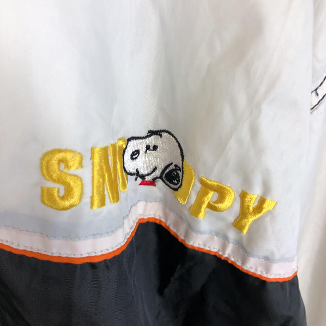 SNOOPY(スヌーピー)の90s SNOOPY ビッグシルエット ナイロンジャケット メンズのジャケット/アウター(ナイロンジャケット)の商品写真