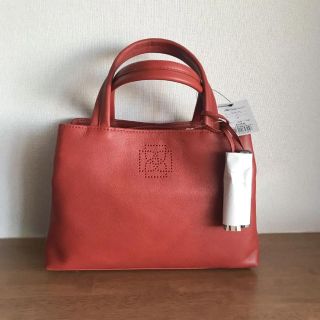 DAKS 牛革ハンドバッグ レッド - ハンドバッグ