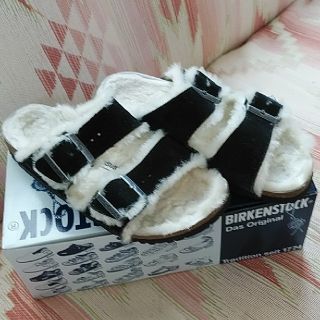 ビルケンシュトック(BIRKENSTOCK)のビルケンシュトック38アリゾナファー(サンダル)