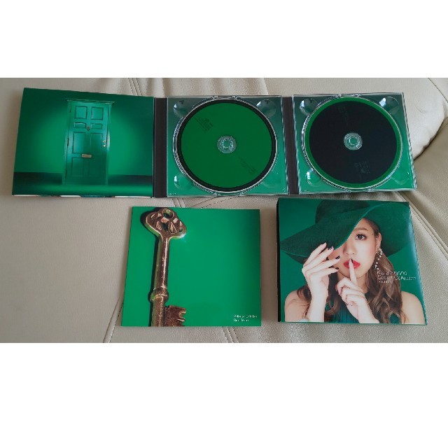 西野カナ☆RED&GREEN  エンタメ/ホビーのCD(ポップス/ロック(邦楽))の商品写真