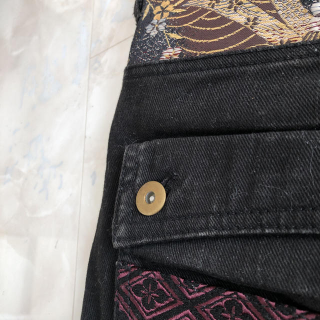 前後刺繍　　メンズデニム メンズのパンツ(デニム/ジーンズ)の商品写真