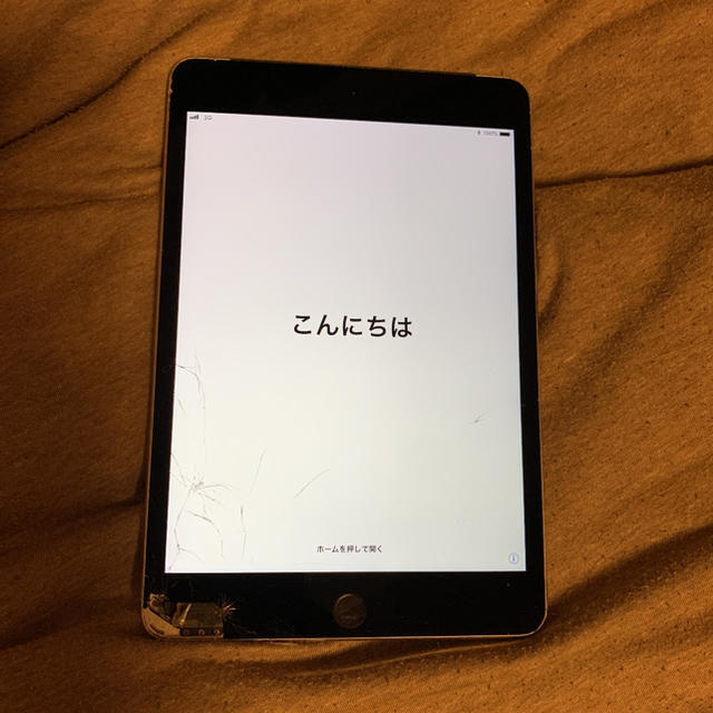 iPad mini4 16GB 画面割れタブレット